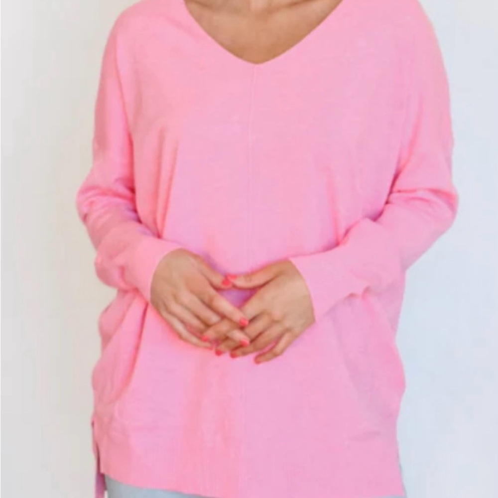 Front Seam V-Neck Sweater